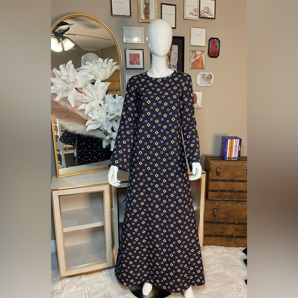 P.A.R.O.S.H LONG DRESS - Picture 5 of 7